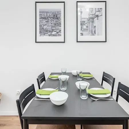 Apartman Rooftop Access - Balcony - -modern