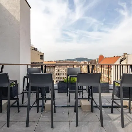 Rooftop Access - Balcony - -modern *